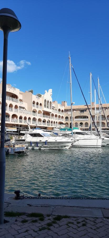 Les Iles D'Or Au Port De Hyeres Grand Studio Climatise Exterior photo